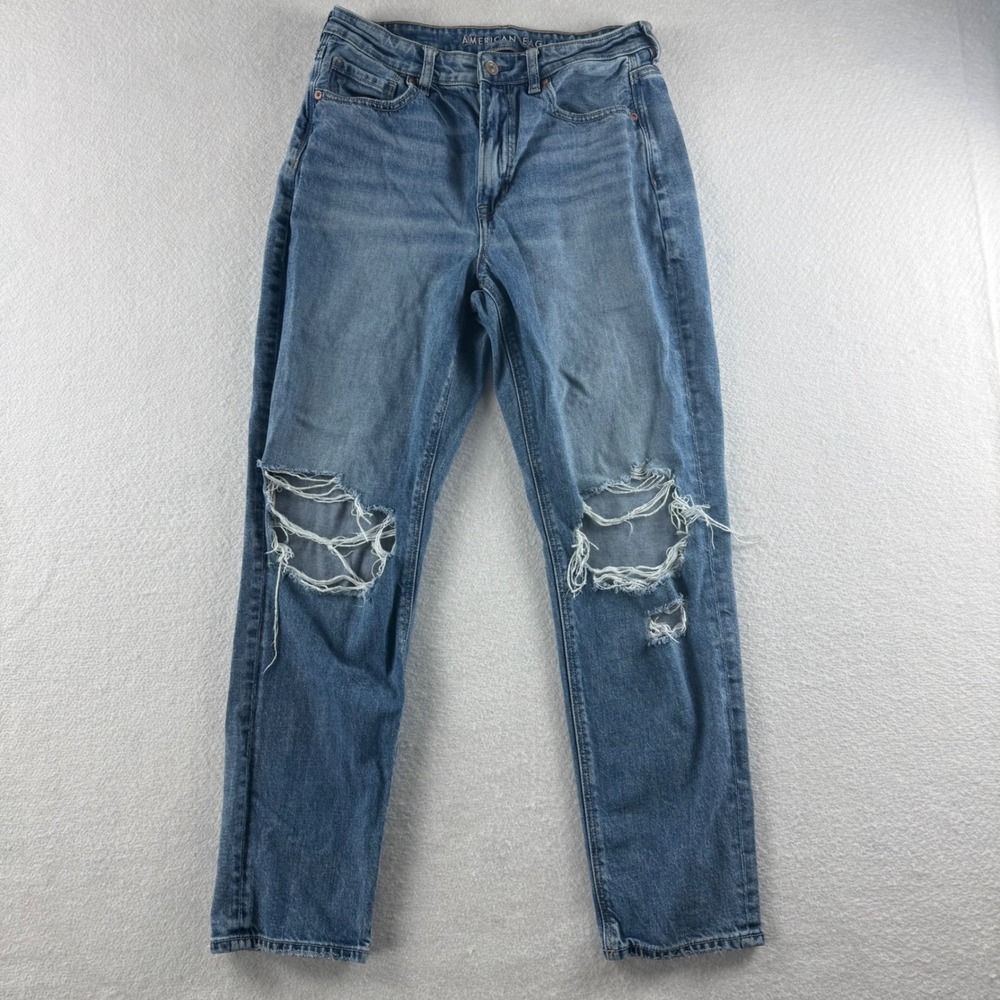 American Eagle Mom Jean Distressed High Rise Medium Wash Blue Size 8 Regular